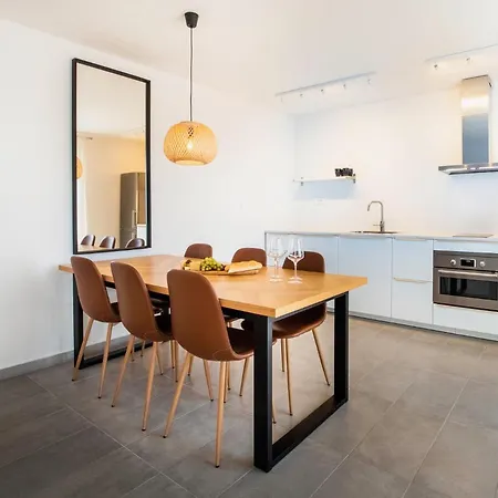 The Grande - Huge Terrace - Amazing Sea Views - Tastefully Furnished - Access To Rooftop Terrace And Gym - Hillside Lejlighed *