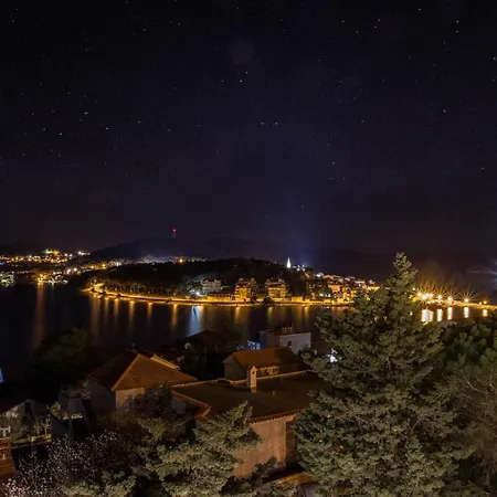 The Grande - Huge Terrace - Amazing Sea Views - Tastefully Furnished - Access To Rooftop Terrace And Gym - Hillside Apartman Rogoznica